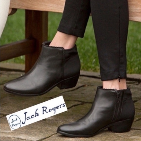 Jack Rogers "Bailey" Black Leather Side Zip‎ Scalloped Ankle Boots Size 6.5 M - Picture 1 of 10